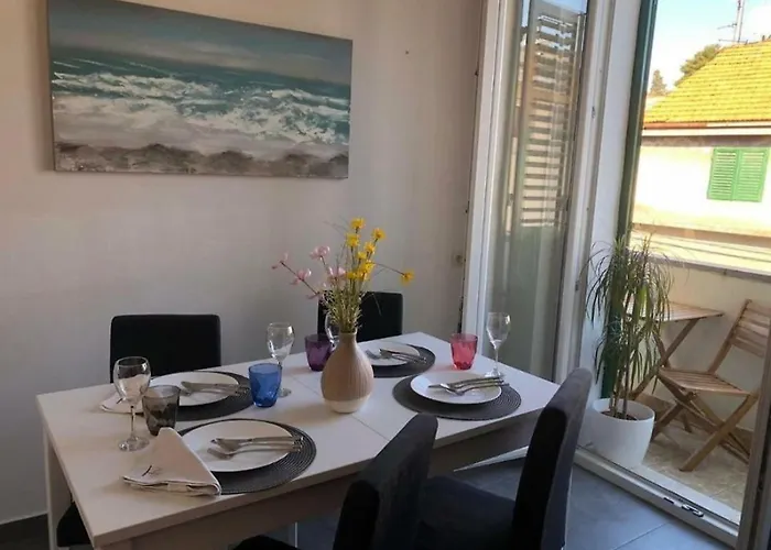 Cozy Solis-city Center